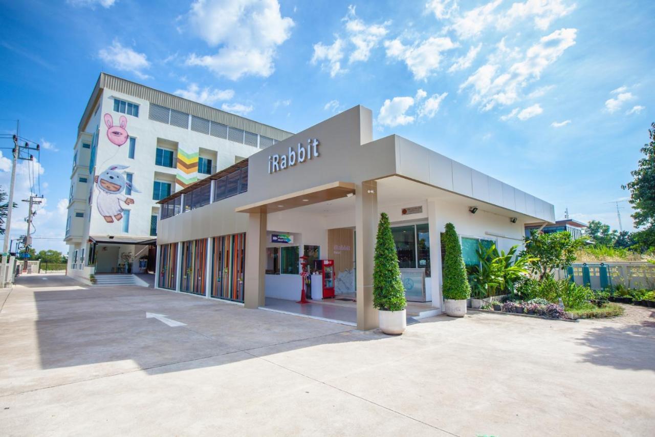פראצ'ין בורי Irabbit Hotel מראה חיצוני תמונה