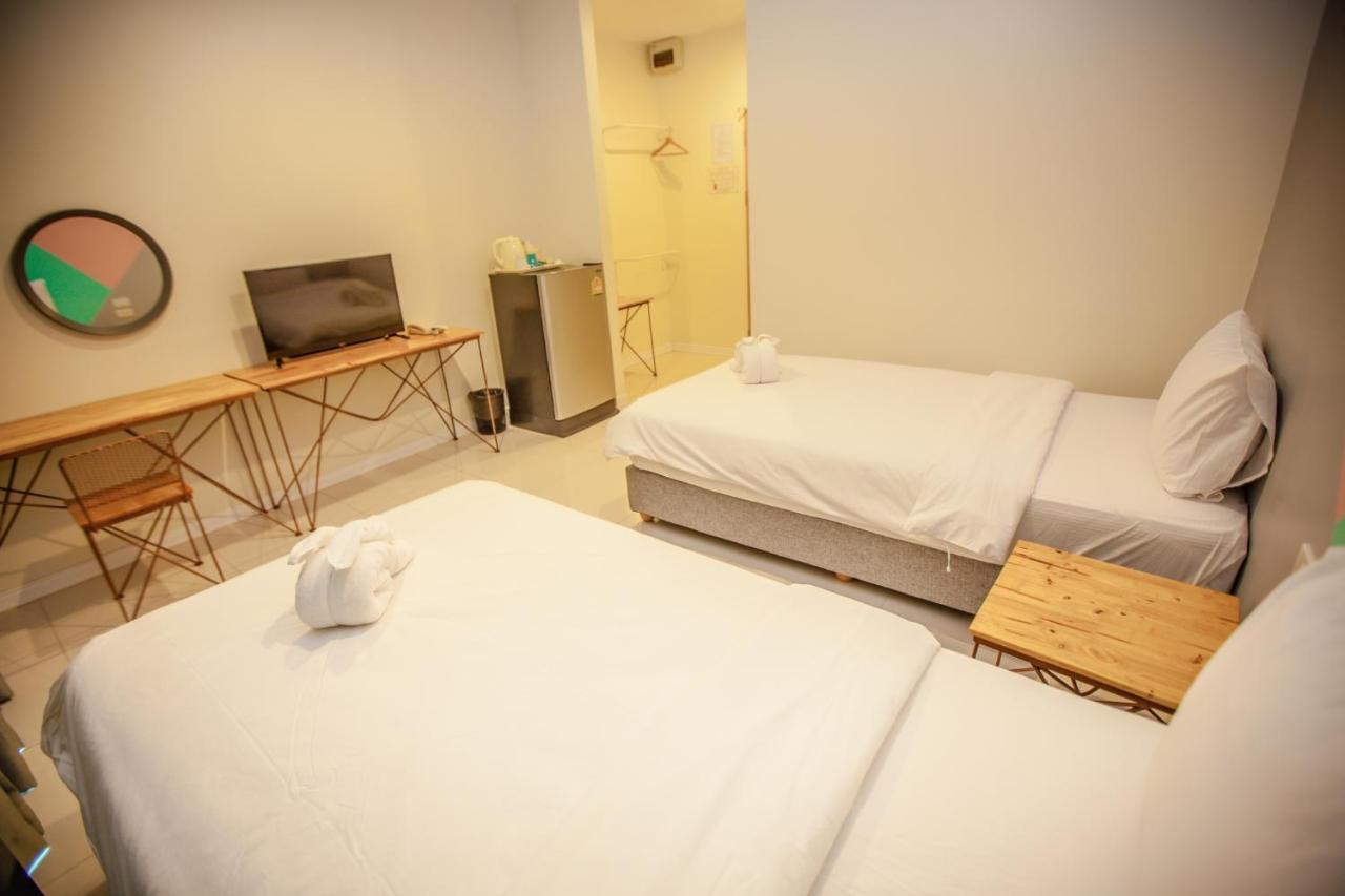 פראצ'ין בורי Irabbit Hotel מראה חיצוני תמונה