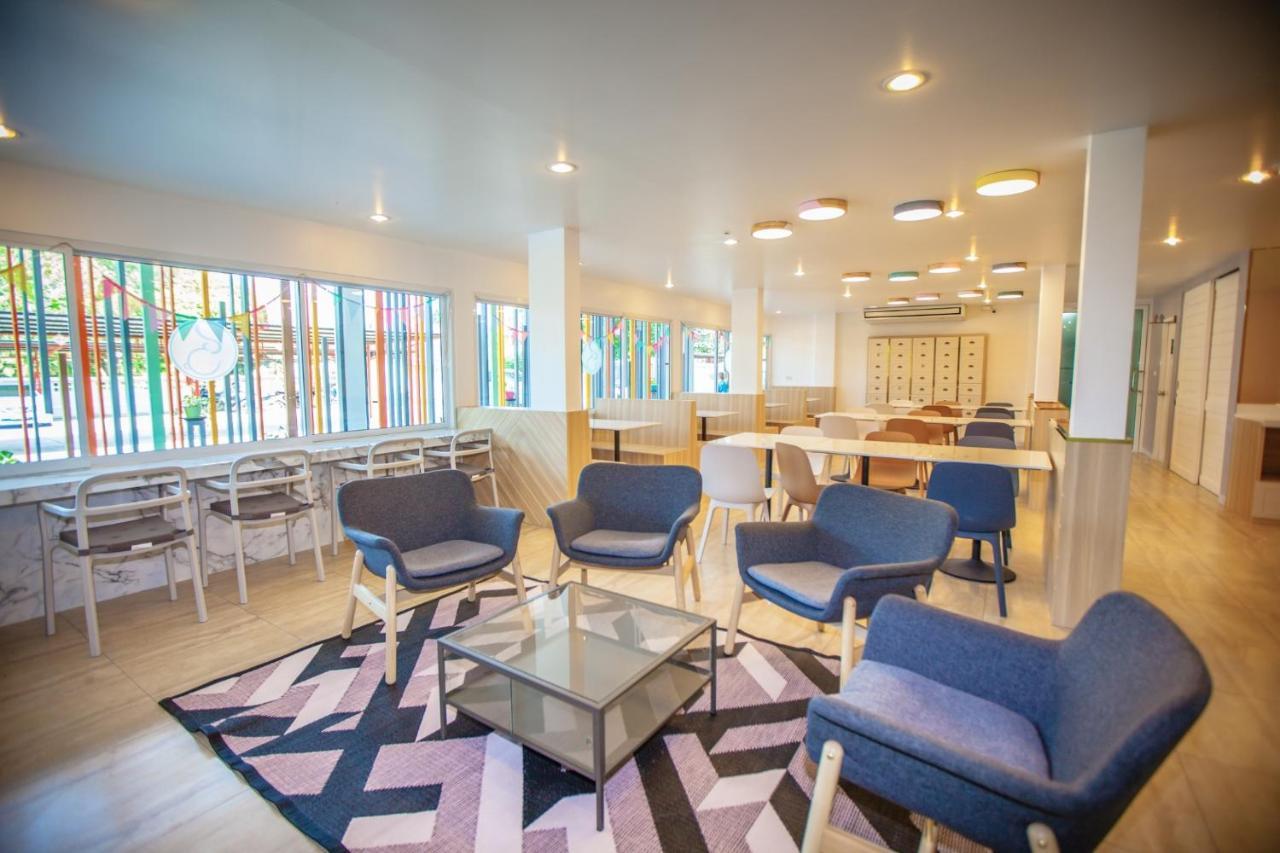 פראצ'ין בורי Irabbit Hotel מראה חיצוני תמונה